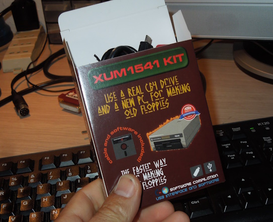 Commodore 64 XUM1541 FLOPPY creator!